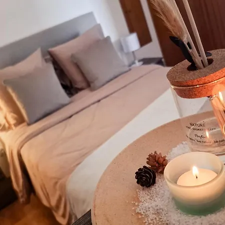 Mae De Deus - - Madeira Caniço