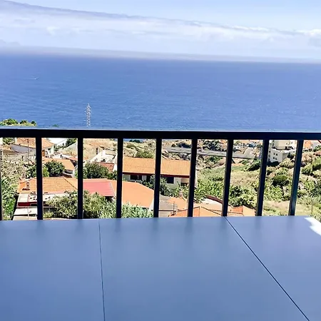 Mae De Deus - - Madeira Canico (Madeira)